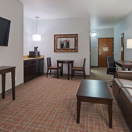 Best Western Plus Fredericksburg Esterno foto