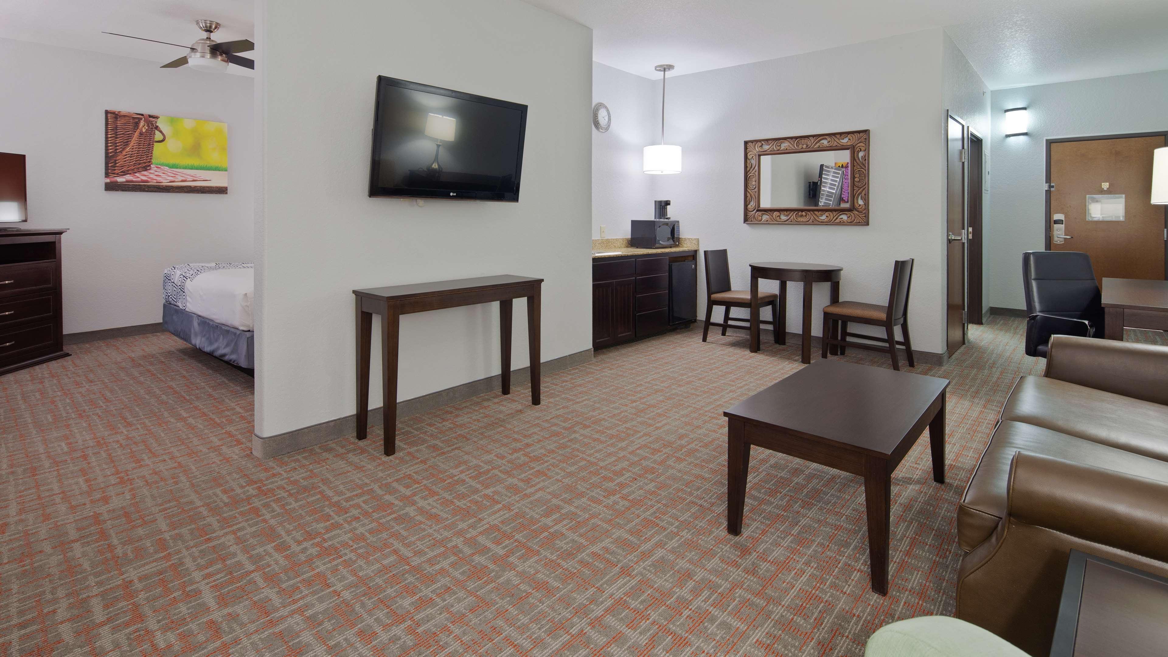 Best Western Plus Fredericksburg Esterno foto