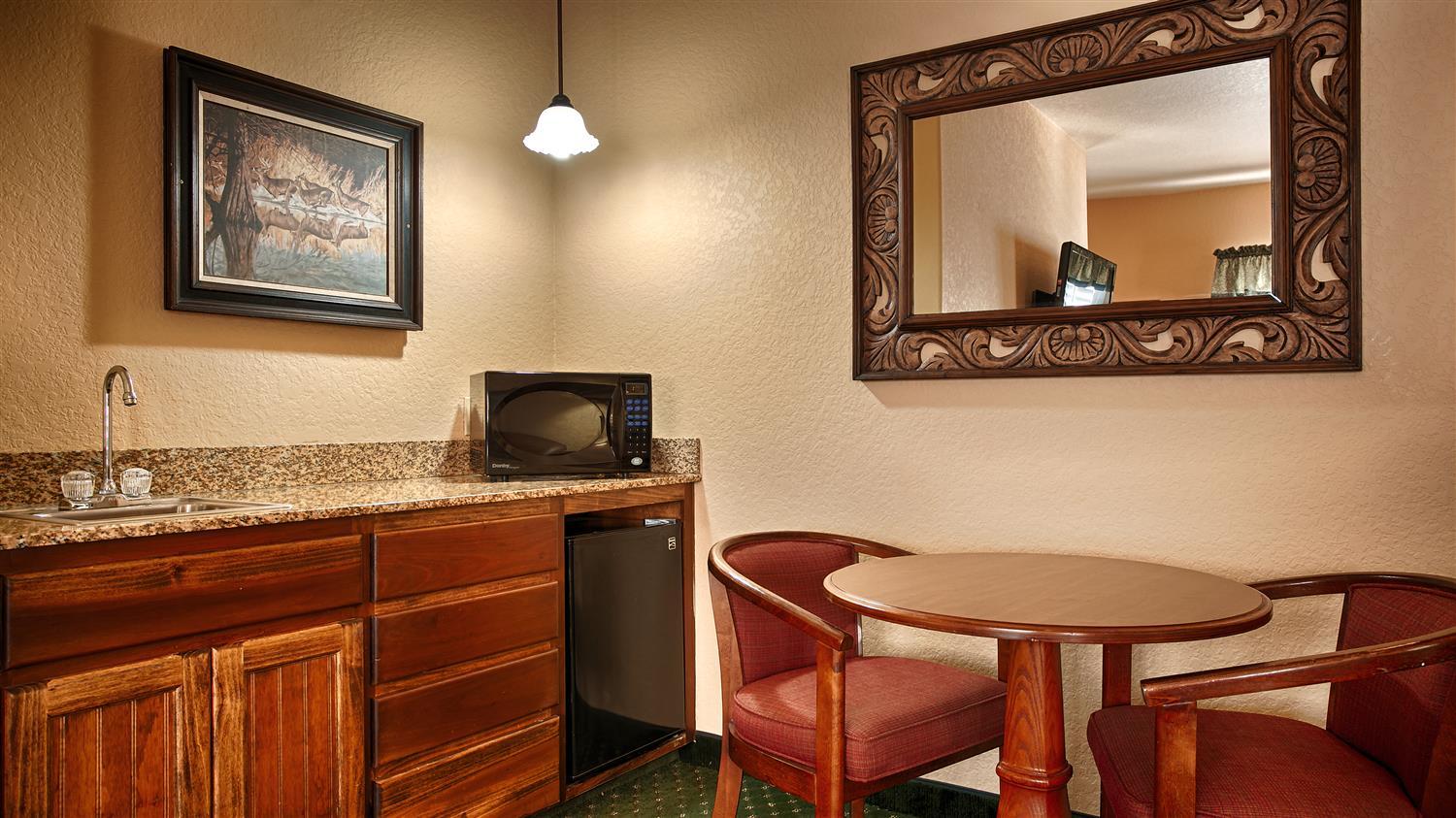 Best Western Plus Fredericksburg Esterno foto