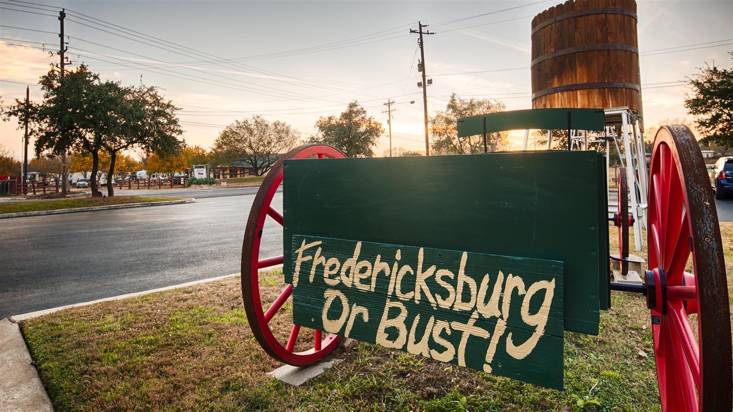 Best Western Plus Fredericksburg Esterno foto
