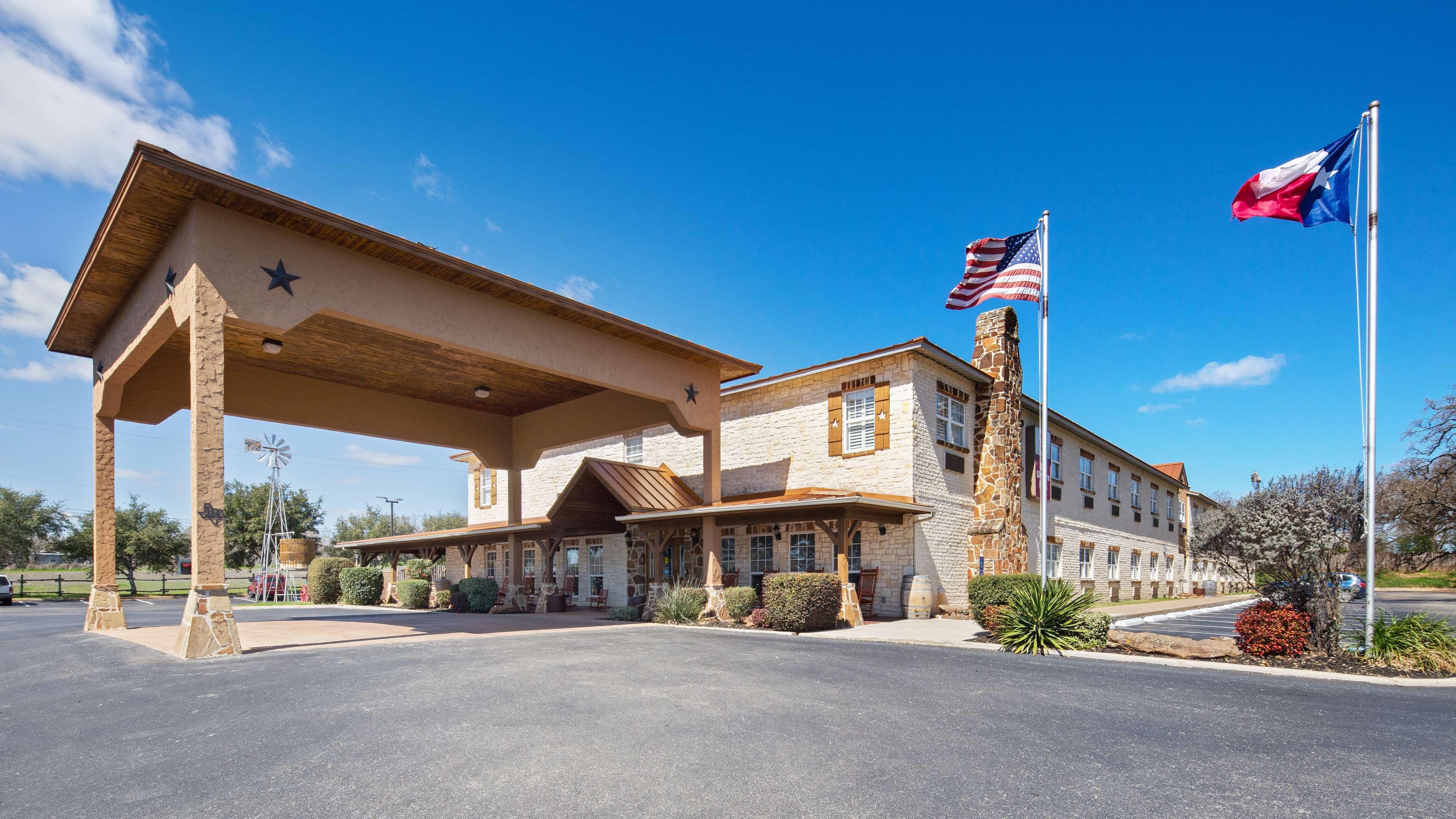 Best Western Plus Fredericksburg Esterno foto
