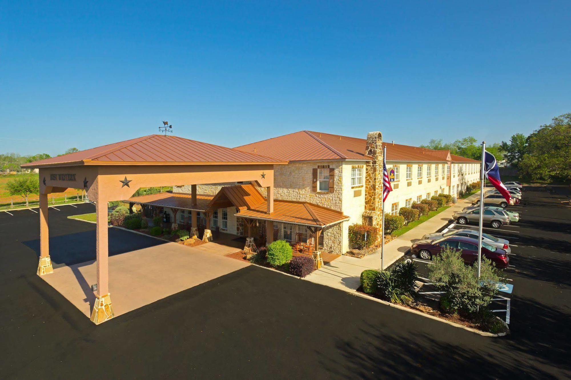 Best Western Plus Fredericksburg Esterno foto