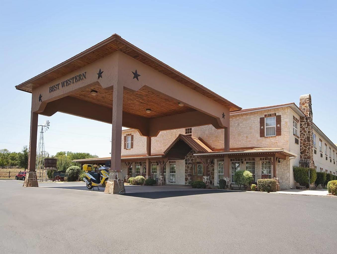 Best Western Plus Fredericksburg Esterno foto