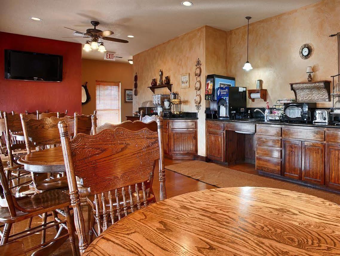 Best Western Plus Fredericksburg Esterno foto