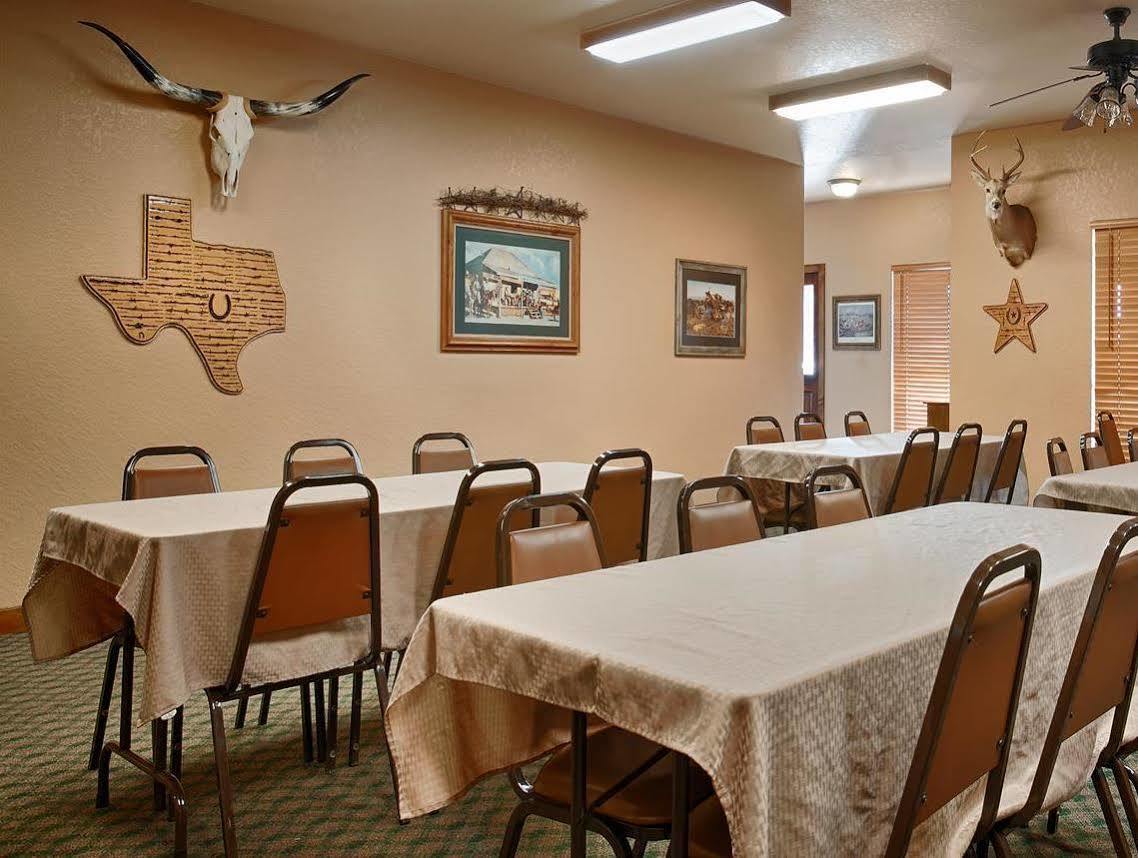 Best Western Plus Fredericksburg Esterno foto